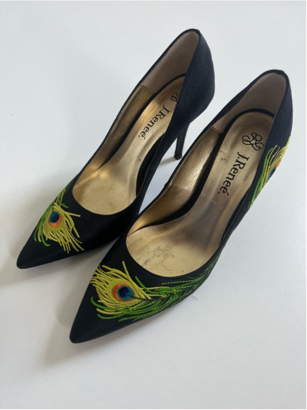 J. Renee High Heels Size 6M Black with Peacock Embroidery Pointed Toe Pumps